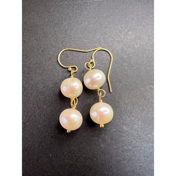 Cultured pearl dangle earrings in YG over sterling silver - Picture 1 of 11